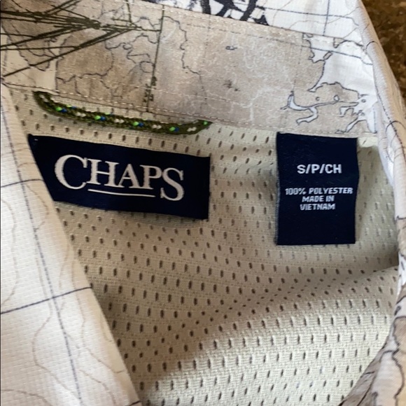 Chaps Men’s size small Sun protection 50+ shirt - Picture 2 of 6